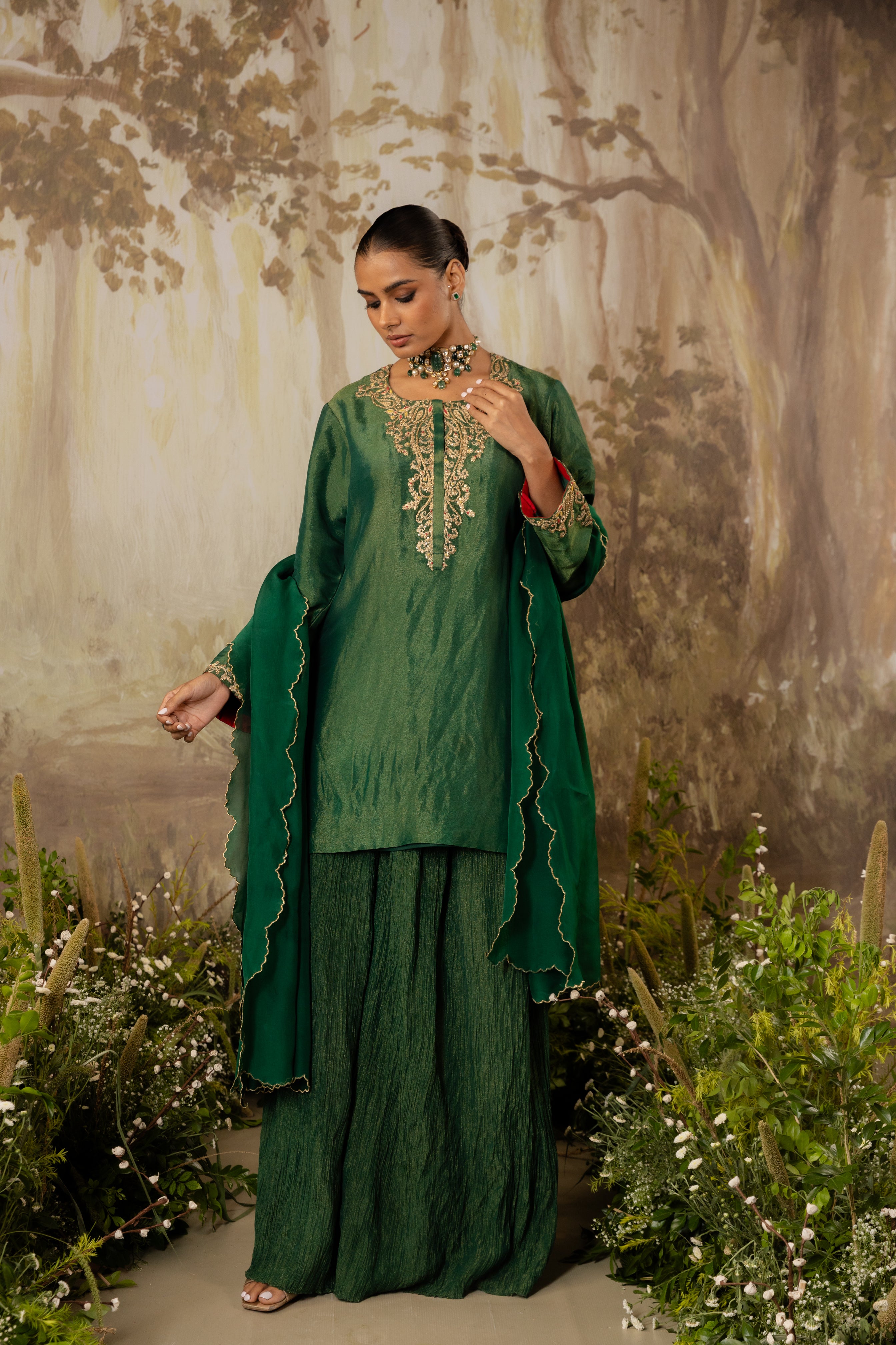 EMERALD GREEN TISSUE EMBROIDERED KURTA SET