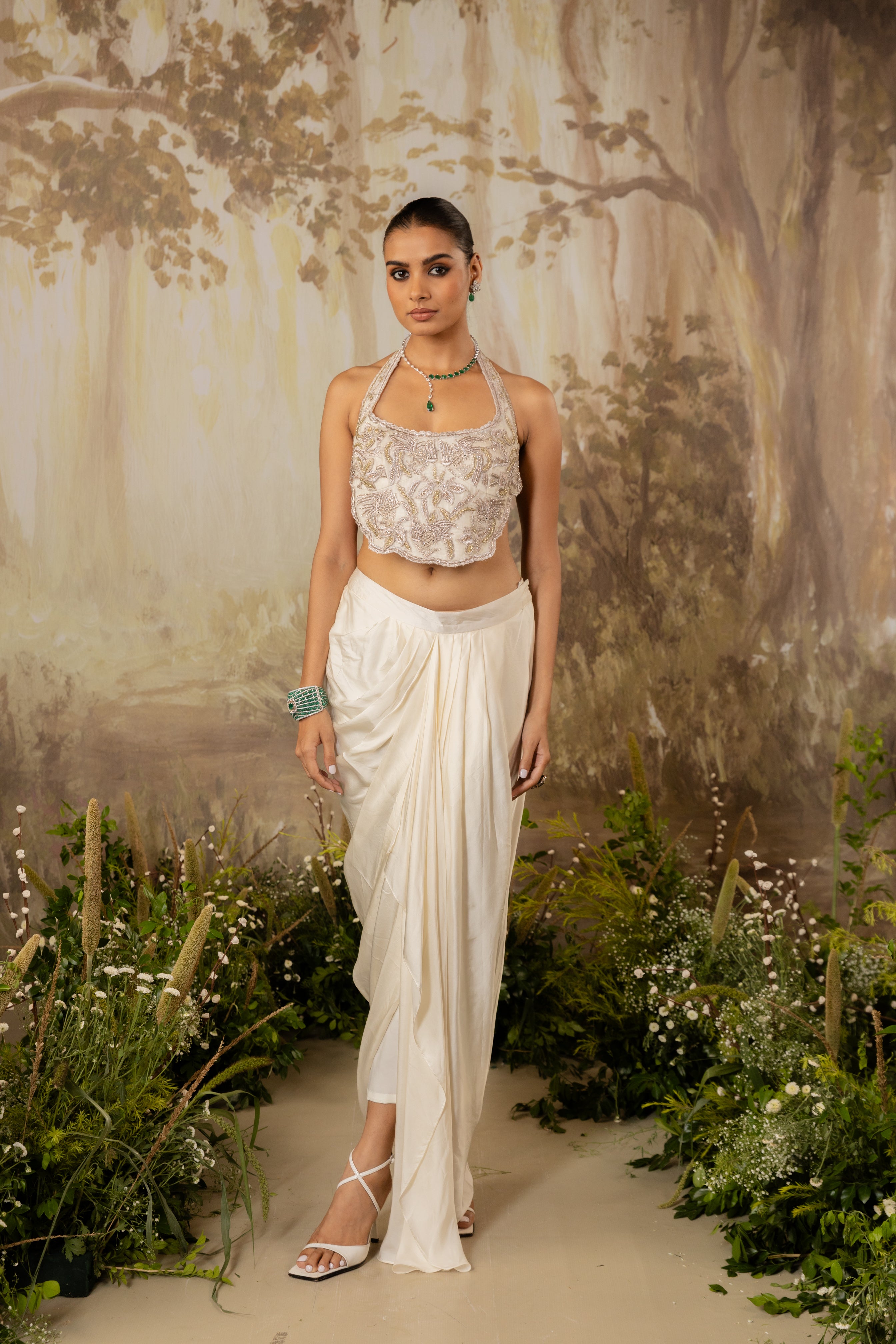 IVORY EMBROIDERED LONG CAPE SET