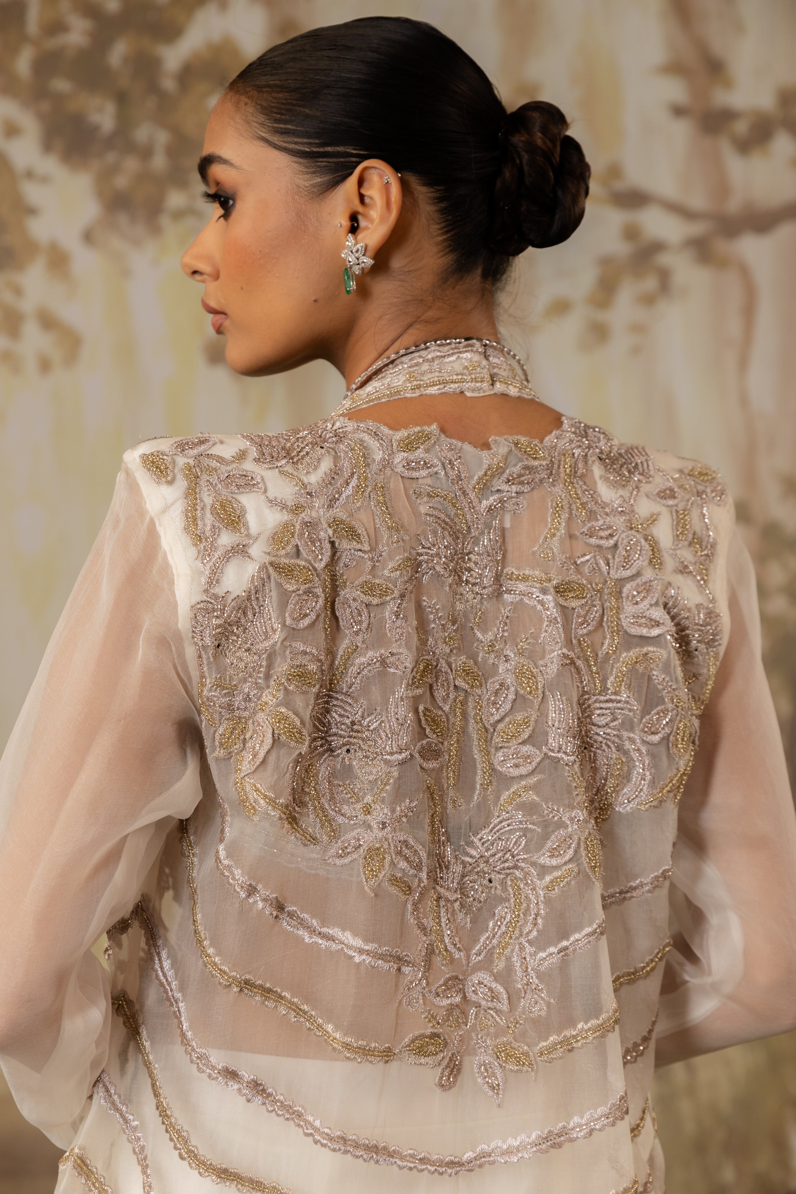 IVORY EMBROIDERED LONG CAPE SET