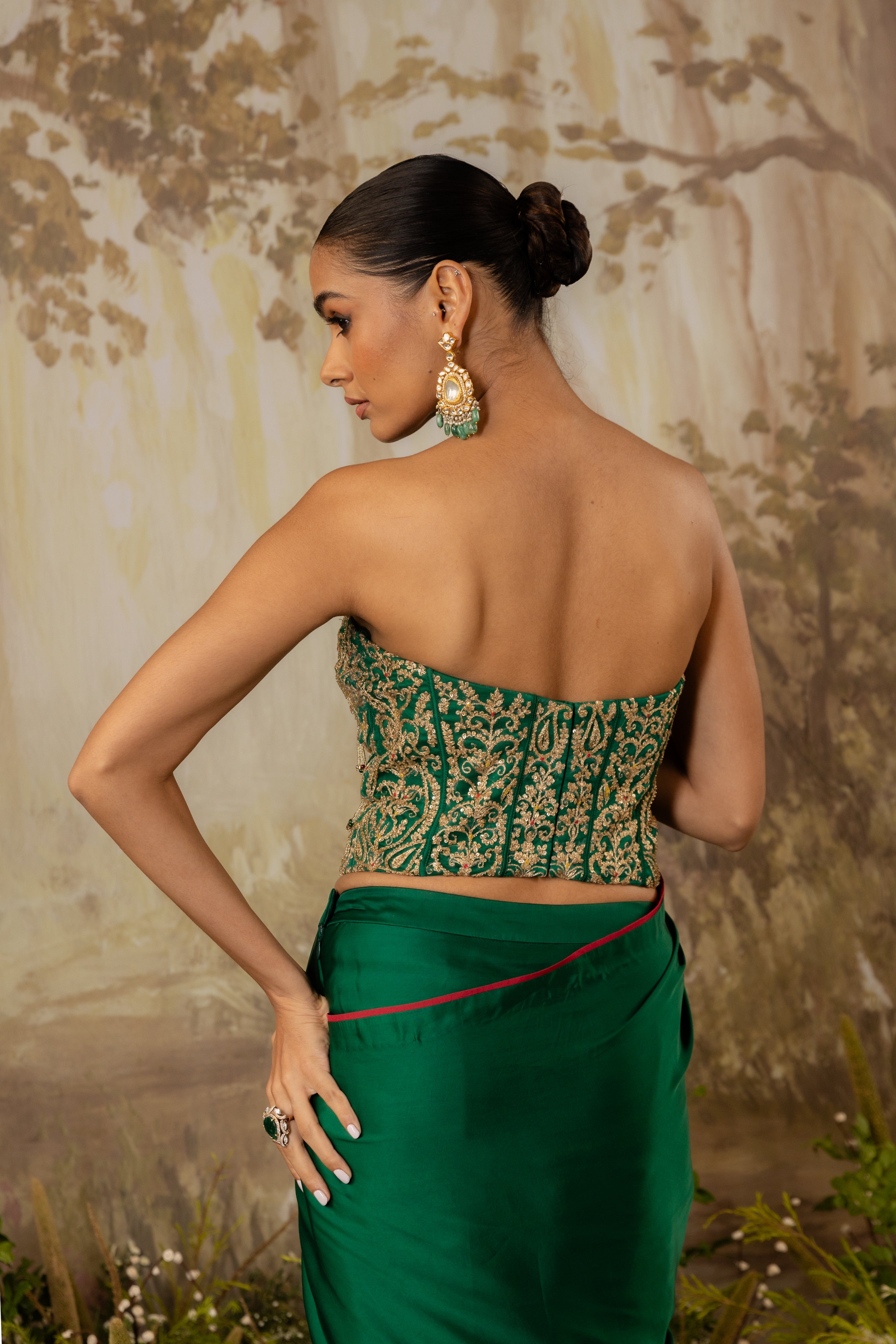 EMERALD GREEN HEAVY CORSET DRAPED SAREE SET