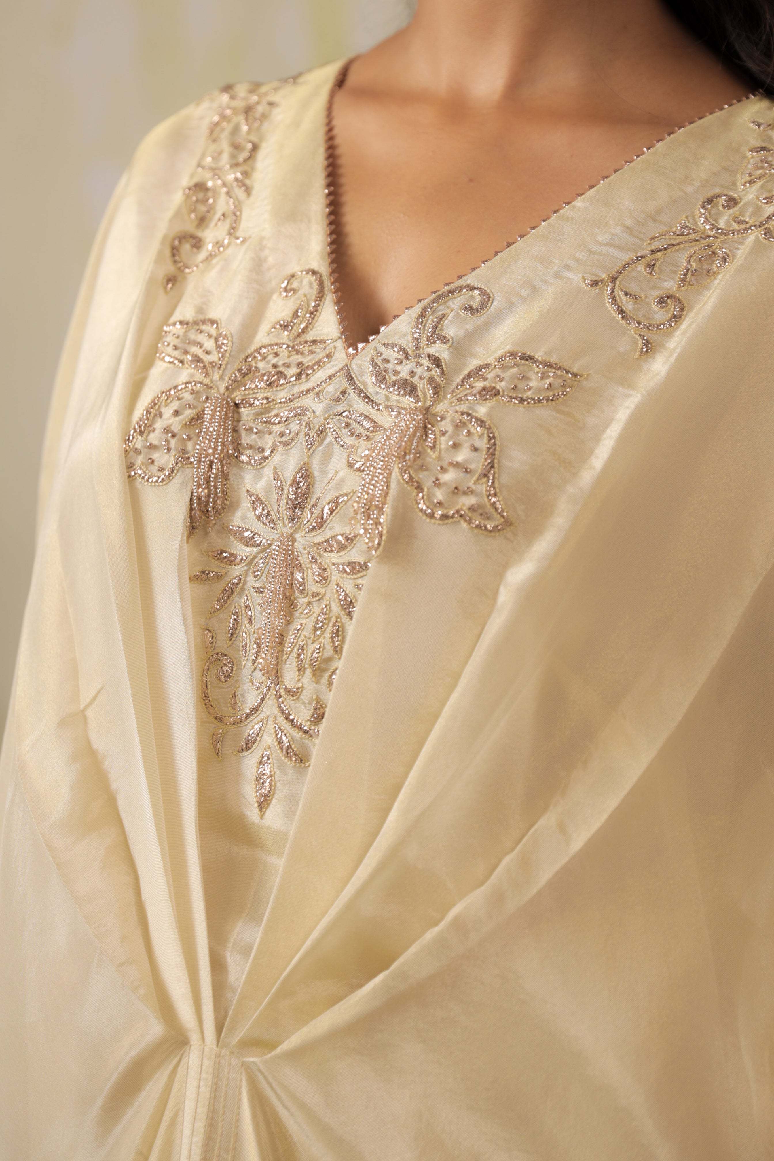IVORY EMBROIDERED KAFTAN