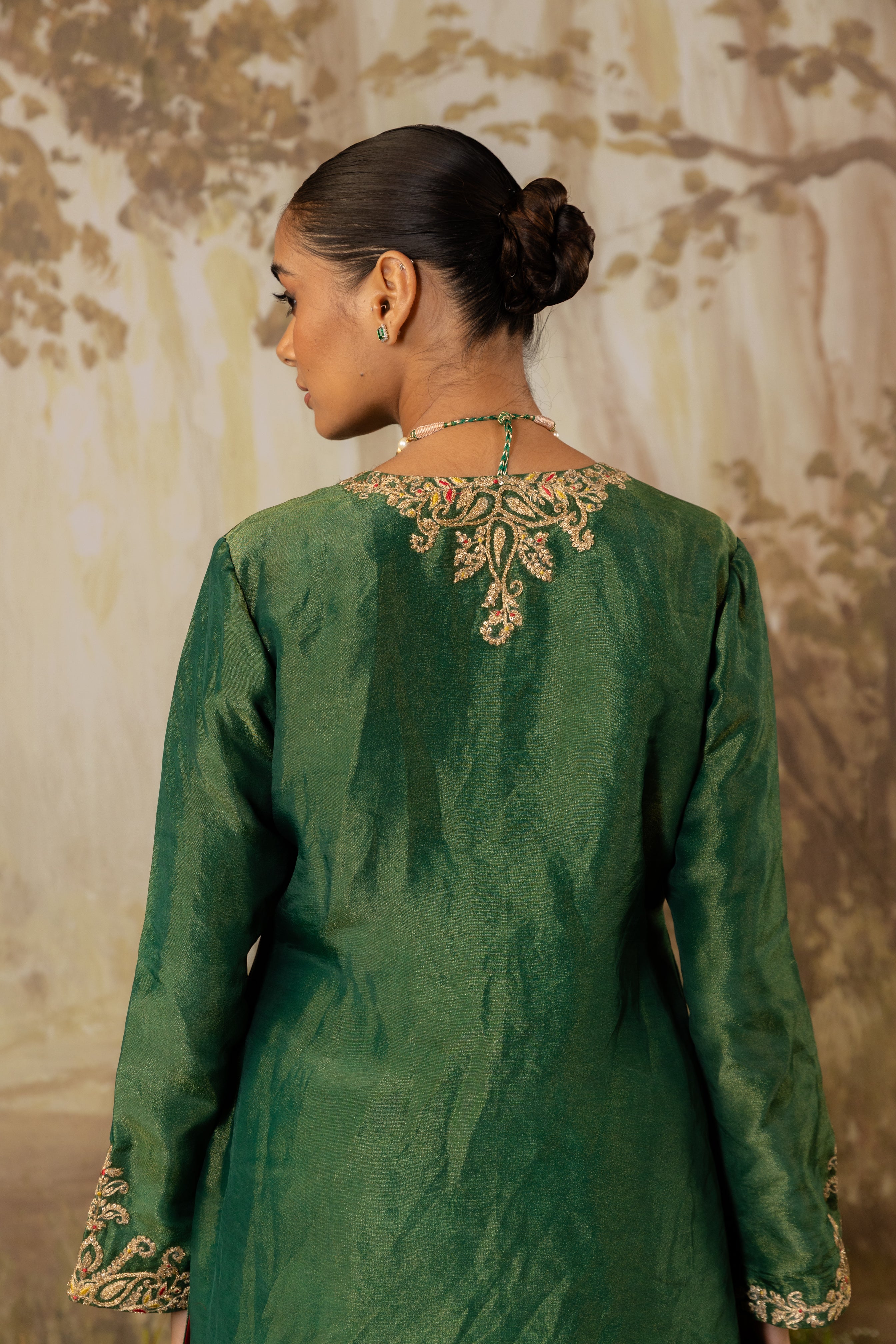 EMERALD GREEN TISSUE EMBROIDERED KURTA SET