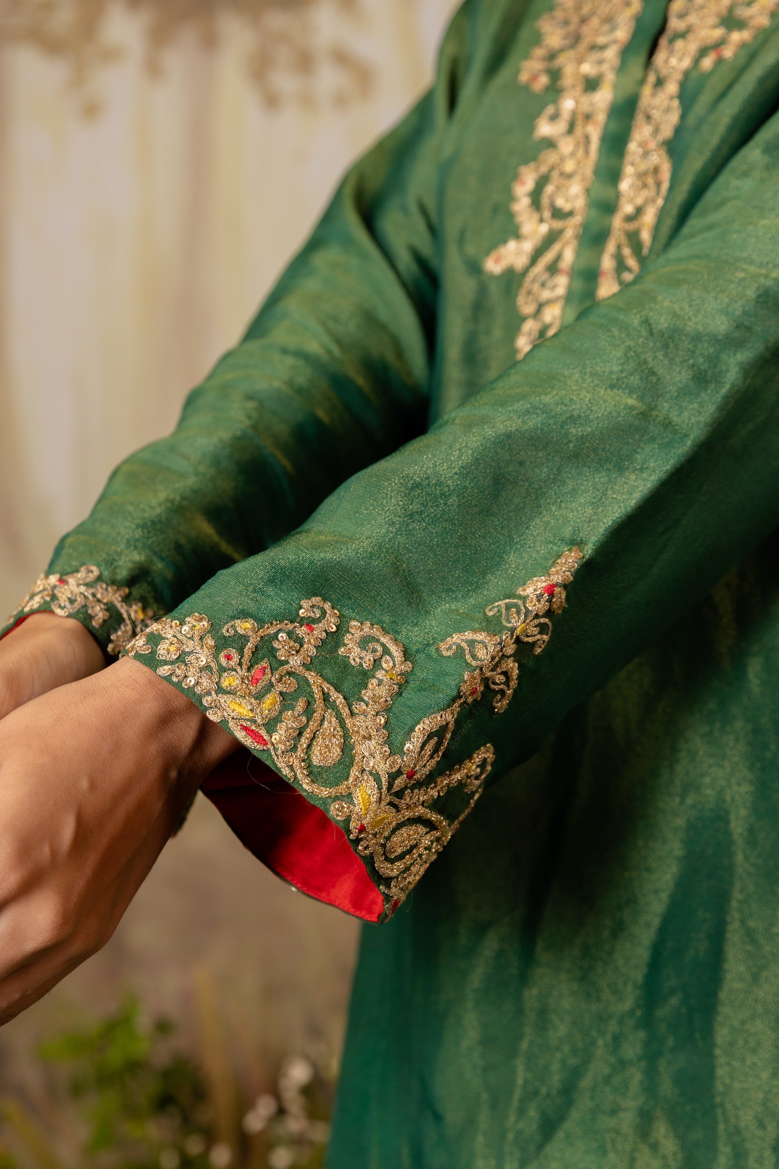 EMERALD GREEN TISSUE EMBROIDERED KURTA SET