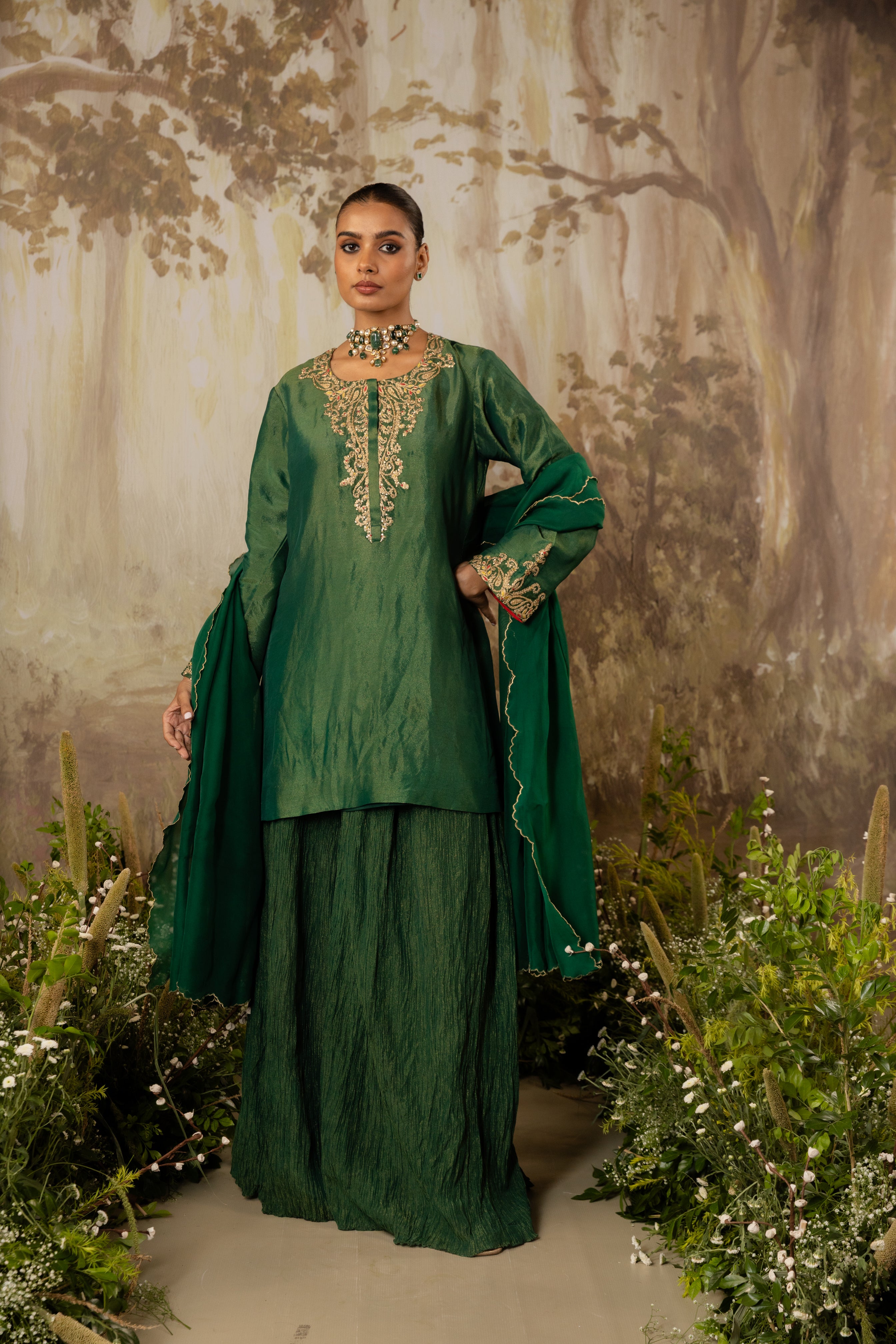 EMERALD GREEN TISSUE EMBROIDERED KURTA SET