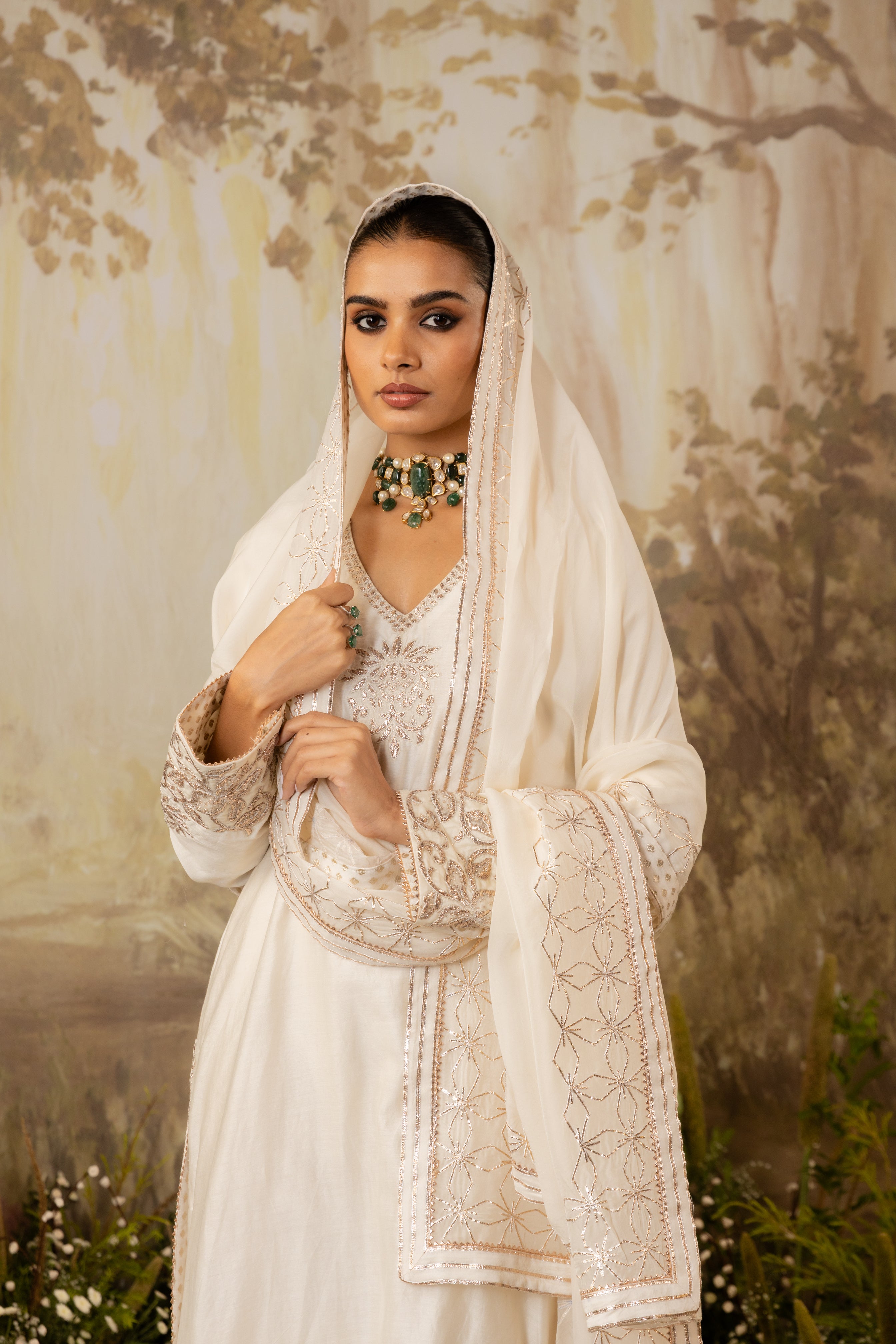 IVORY CHANDERI EMBROIDERED KURTA SET