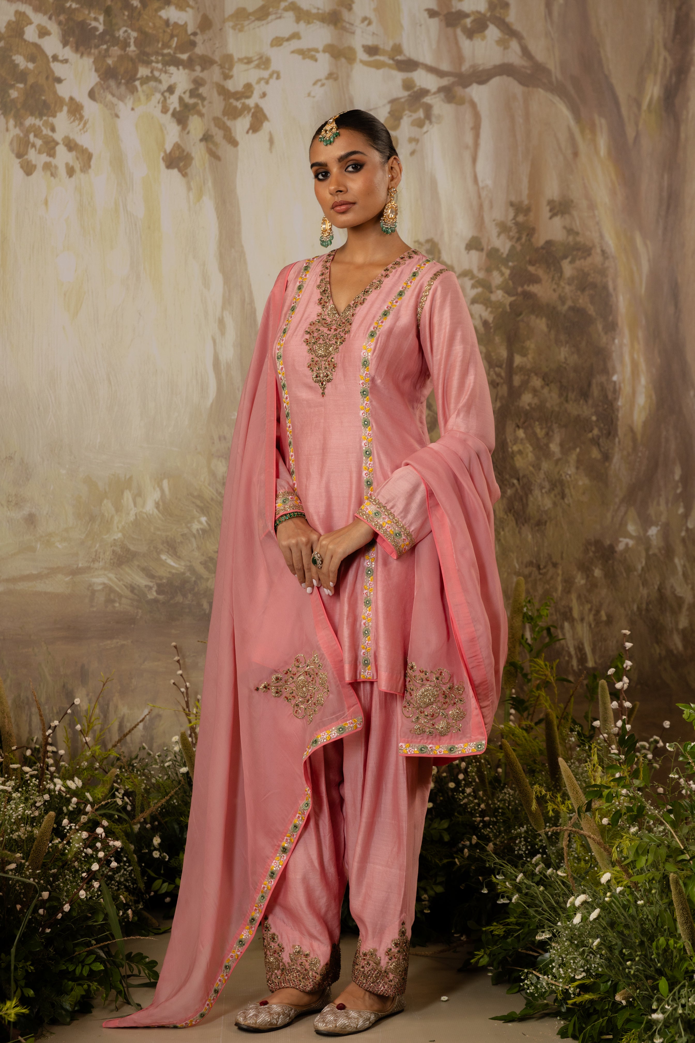 SOFT PINK EMBROIDERED SHORT KURTA SET