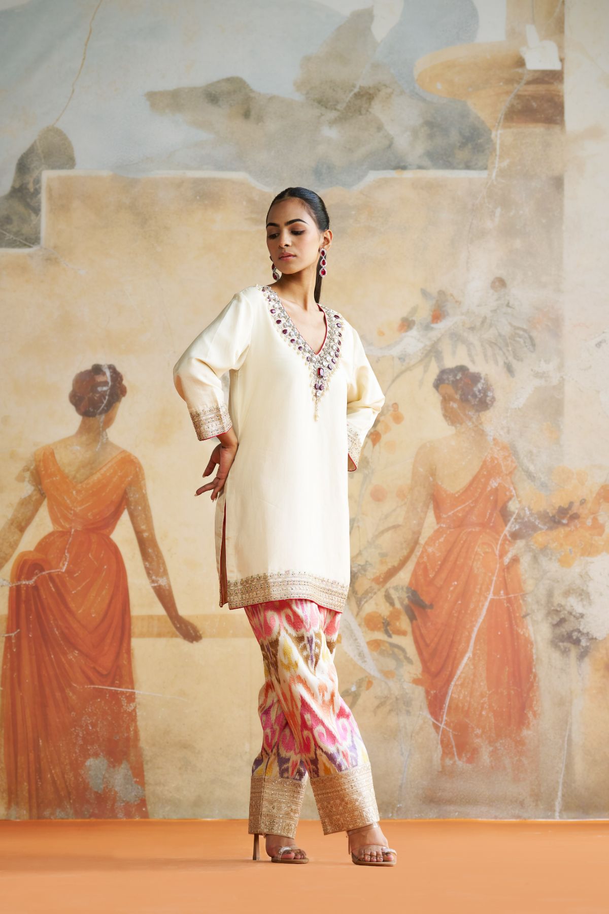 Jeweled short kurta set in red stones