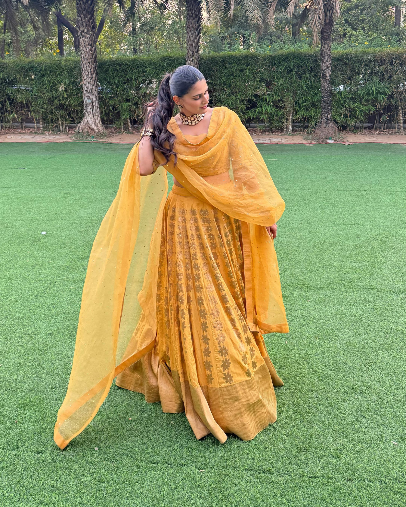 Saranya Kapoor in Yellow banarasi lehenga set