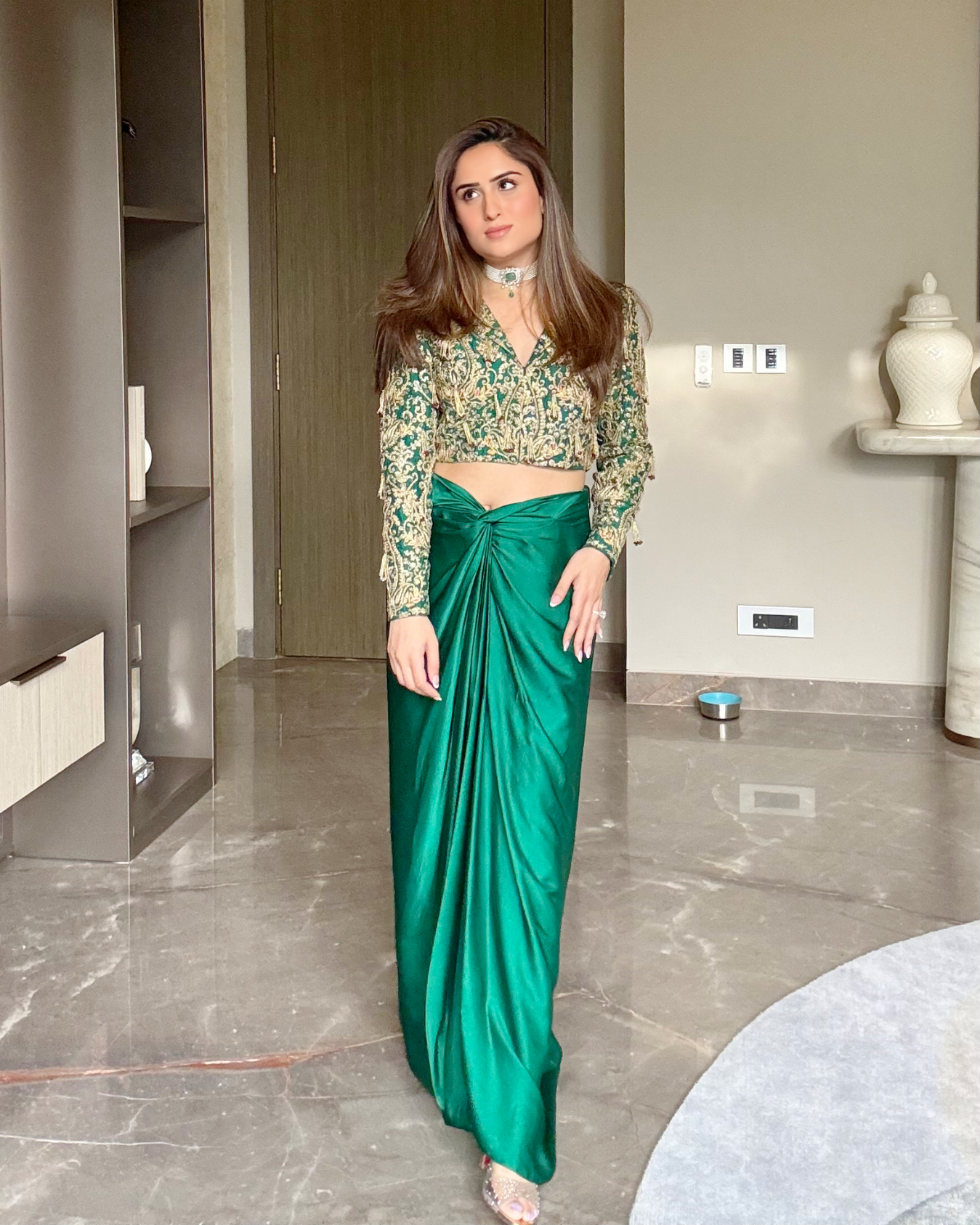 NIKITA VASDEV IN EMERALD GREEN TASSELED CROP JACKET SET