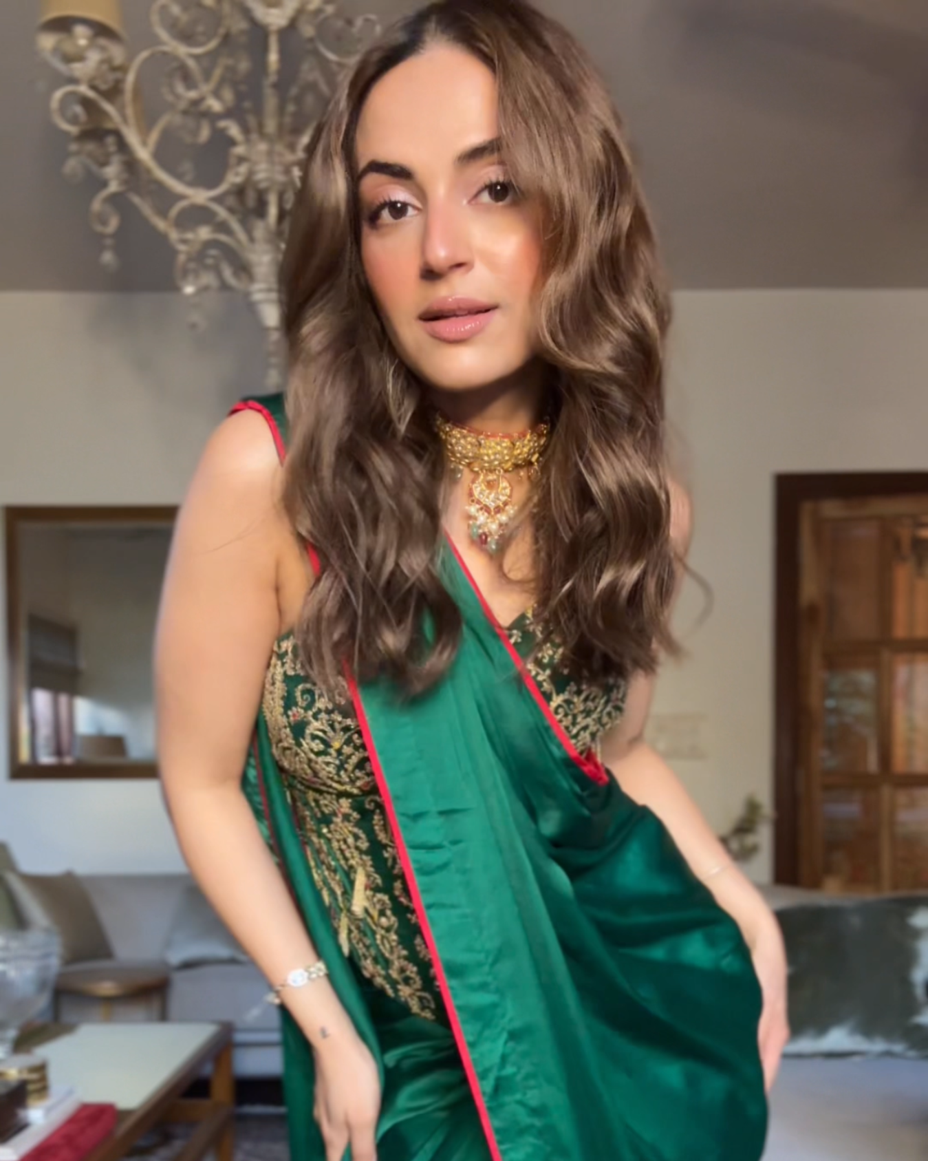 Mehak Bakshi in EMERALD GREEN HEAVY CORSET DRAPED SAREE SET