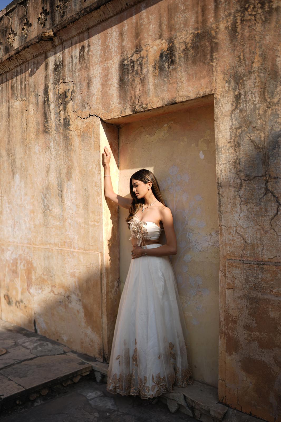 KHUSHI JAIN in Shell White Floral Motifs Lehenga