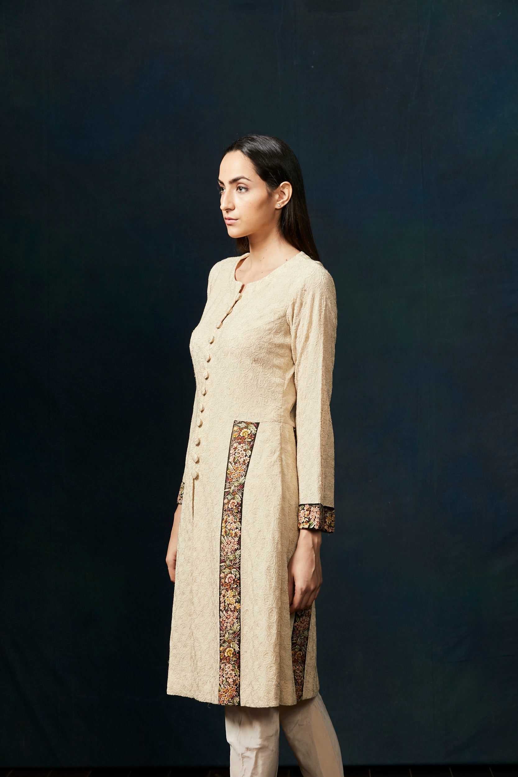 Soft beige kurta with embroidery border