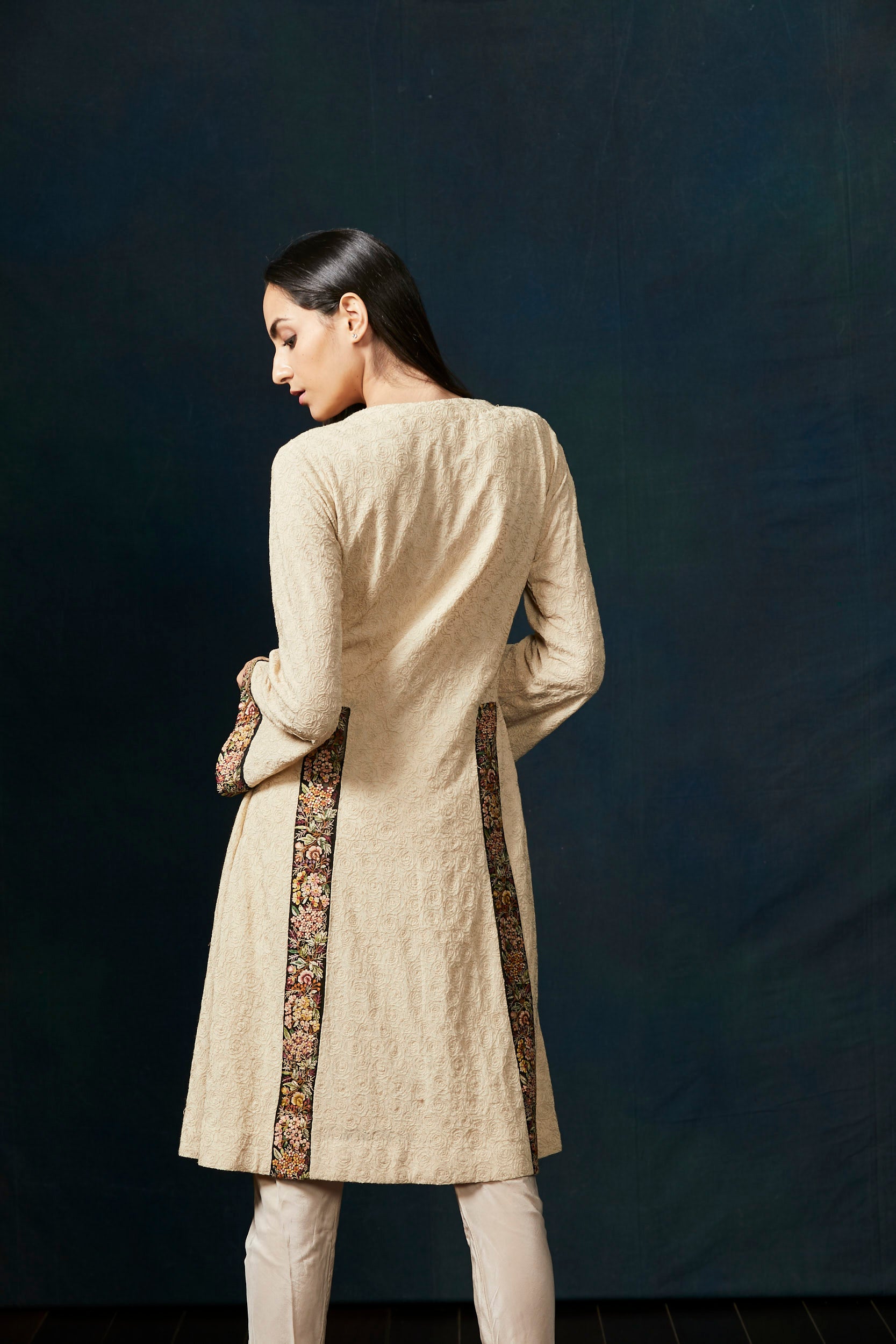Soft beige kurta with embroidery border
